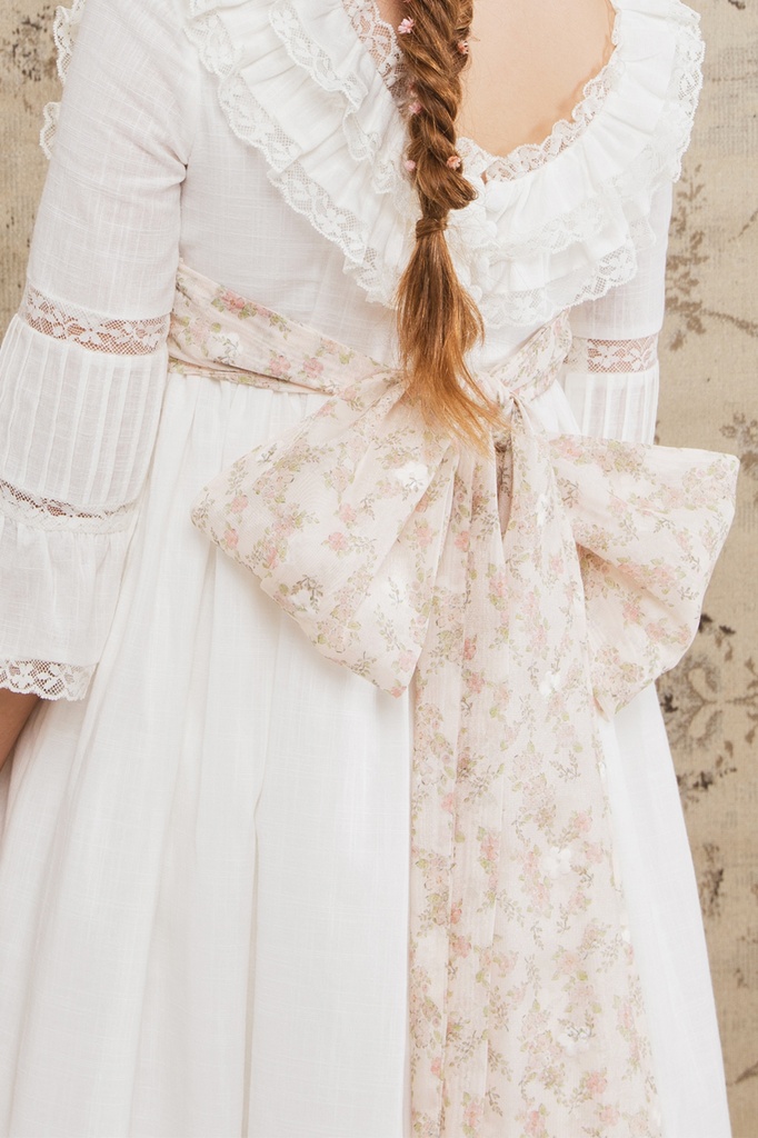 LAZADA GASA FLORES ROSA FRUNCIDA (Álbum)